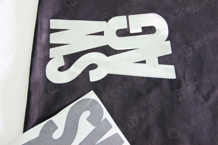 三七国际W37-8水性松紧带弹力立体金油专为高弹基材打造的厚板打底“弹力底座” 三七国际W37-8水性松紧带弹力立体金油专为高弹基材打造的厚板打底“弹力底座”