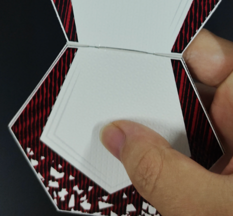 三七国际足球PU革专用丝印油墨以抗击打性能与高效耐脏性为核心